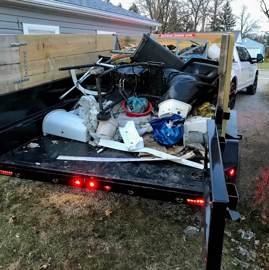 Roll-off dumpster delivered to a residential driveway in Saratoga